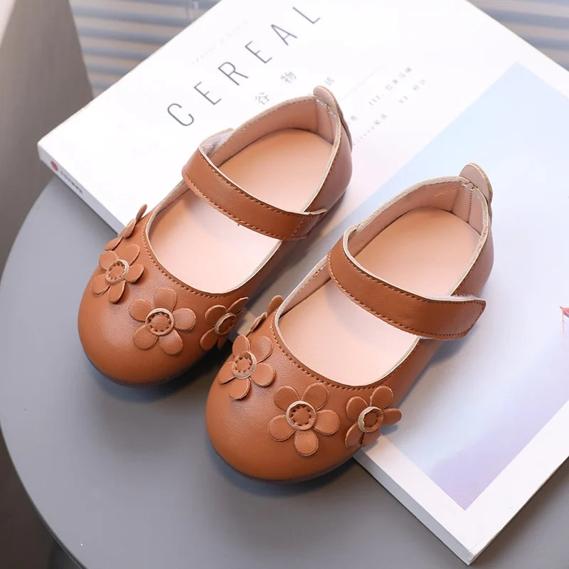 Retro British Style Leather Shoes for Kids Girls Non-slip Soft Soled Casual Leather Shoes for Baby Princess Elegant Flower Shoes