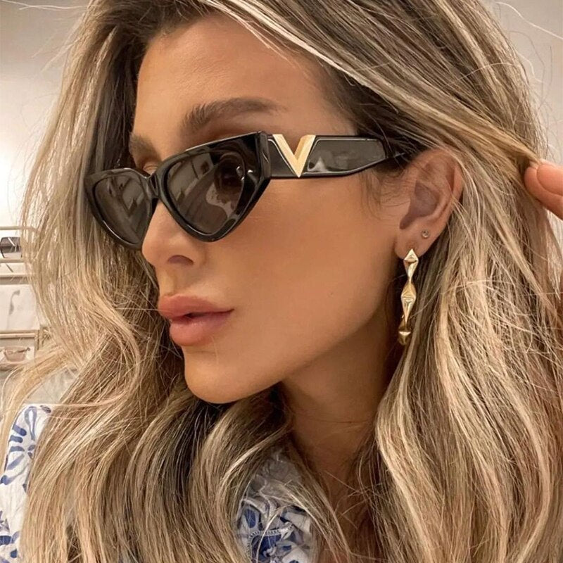 Retro Cat eyt Sunglasses Women 2023 Vintage Designer V Sun Glasses Men Fashion Rectangle Jelly Glasses Women lentes de sol mujer
