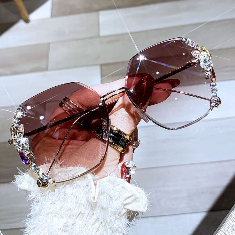 Luxury Rhinestone Bling Sunglasses Women Fashion Desinger Personality Sun Glasses Vintage Shades Gradient Lens