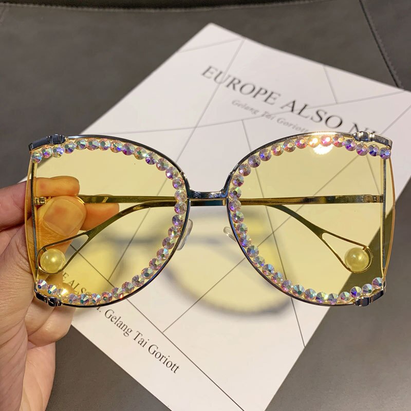 2023 Sunglasses Women Oversized  Bling Diamond y2k Fashion Design Sun glasses Ladies Luxury Glasses Vintage Shades Bulk Oculos