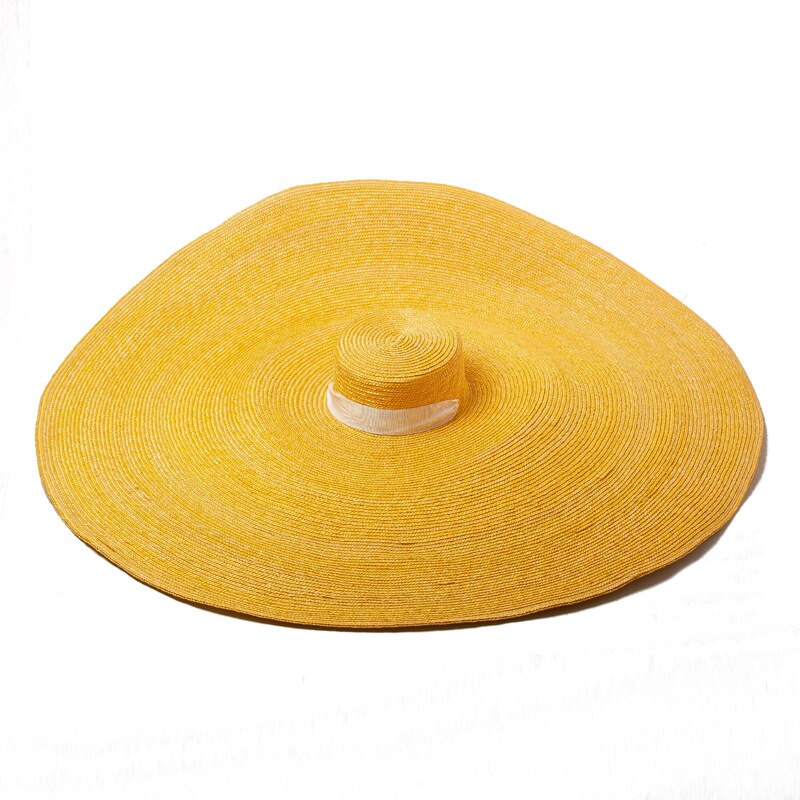 Custom 100cm Wide Brim Oversized Beach Hat For Women Yellow Natural Straw Hat UV Protection Foldable Designer Luxury Catwalk Hat