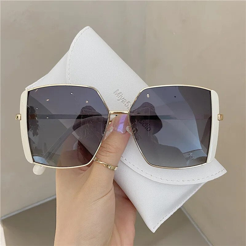 2021 Vintage Hexagon Sunglasses Women Square Metal Frame Pilot Mirror Classic Retro Sun Glasses Women Luxury Summer Eyewear