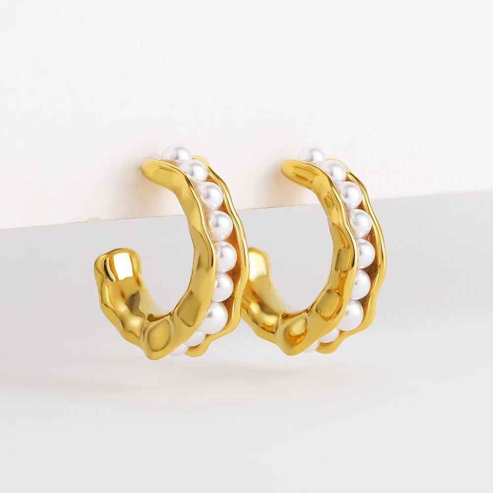 Vintage CC Shape Imitation Pearl Beaded Circle Hoop Earrings for Women Gold Plated Hammered Earring Party Jewelry France Style