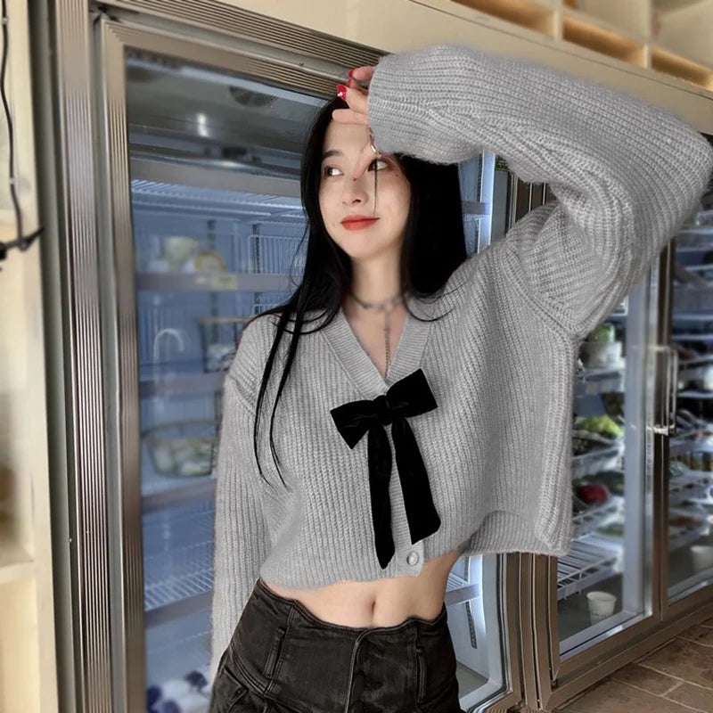 Autumn Women's Kawaii Knit Cardigan Short Style Solid V-neck Long Sleeve Sweet Bow Decoration Sweater Fashion All-match Coat
