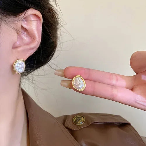 Cute Heart Stud Earrings for Women Girls Daily Wear Love Shape Earring Wedding Simple Ear Piercing Accessories Jewelry Gifts