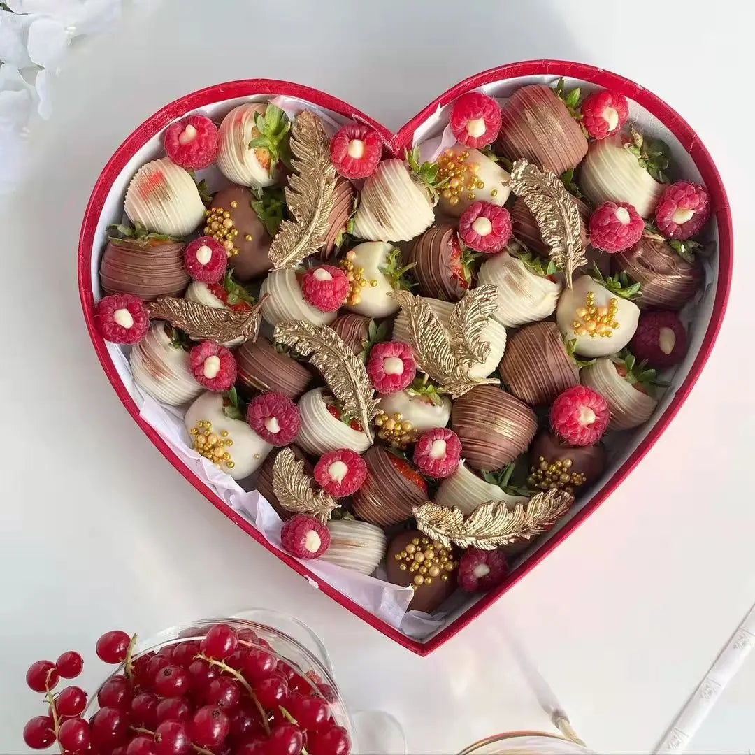 31x31cm Large Mothers Day Chocolate Sweets Charcuterie Packaging Heart Shaped Gift Box With Window