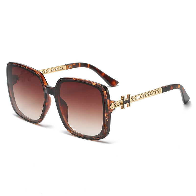 2022 new H fashion large frame personalized rivet European and American fashion sunglasses chain leg street photography face cov