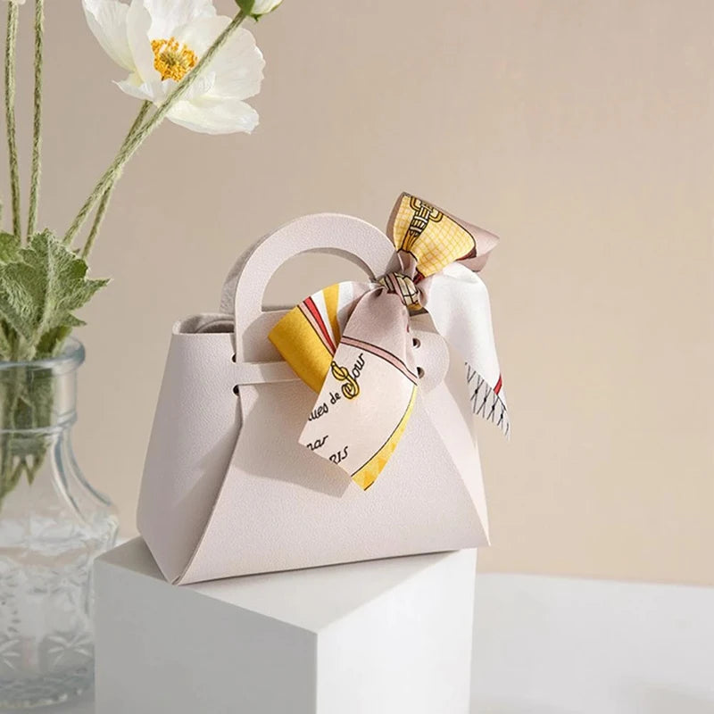 10/20PCS Leather Gift Bags Bow Ribbon Packaging Bag Wedding Favour Distributions Bags Christmas Candy Packaging Box Mini Handbag
