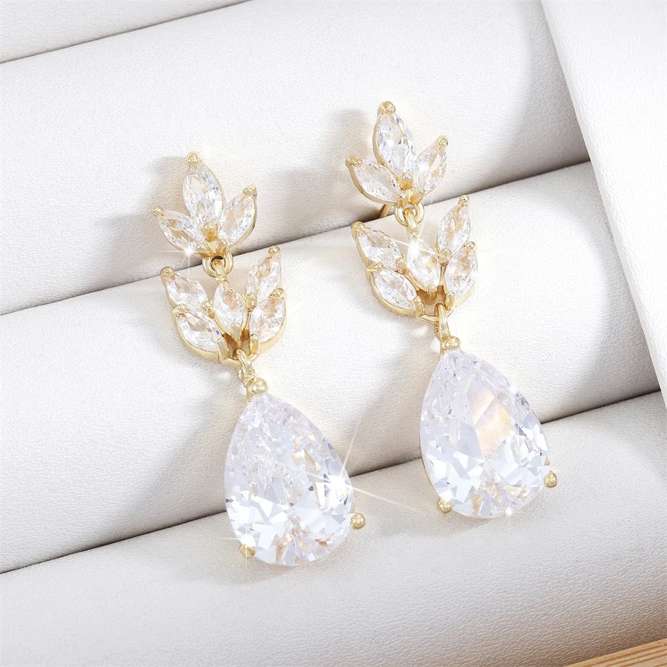 ZAKOL Hot Selling Romantic Water Drop Cubic Zircon Dangle Earrings for Women Fashion Leaf Bridal Wedding Jewelry EP012