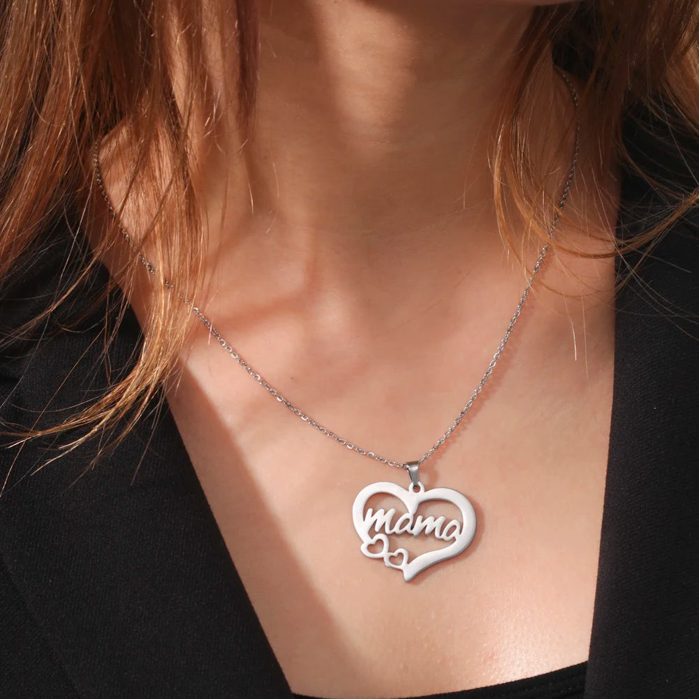 HIPEE Delicate Heart Shaped MAMA Lettering Pendant Necklace Family Mom Necklaces Pendants Jewelry Romantic Mother's Day Gift