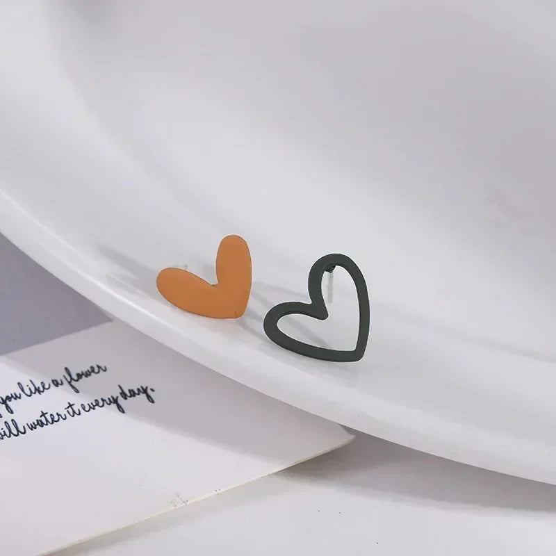 Cute Heart Stud Earrings for Women Girls Daily Wear Love Shape Earring Wedding Simple Ear Piercing Accessories Jewelry Gifts