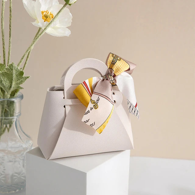 10/20PCS Leather Gift Bags Bow Ribbon Packaging Bag Wedding Favour Distributions Bags Christmas Candy Packaging Box Mini Handbag