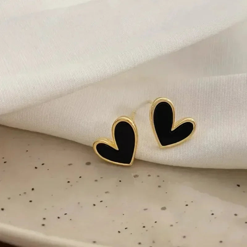 Cute Heart Stud Earrings for Women Girls Daily Wear Love Shape Earring Wedding Simple Ear Piercing Accessories Jewelry Gifts