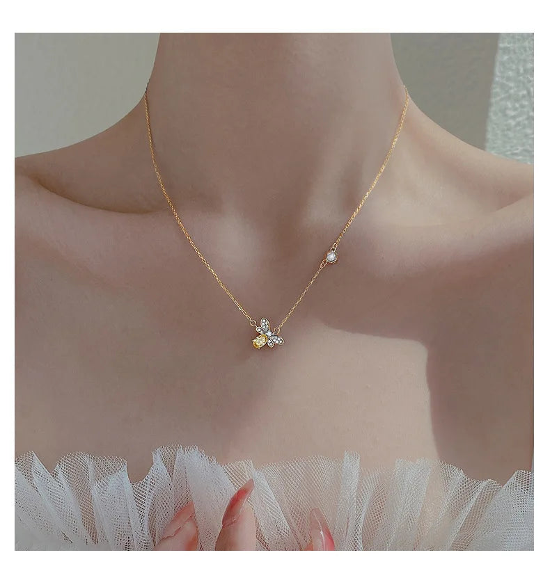 Fashion 925 Sterling Silver Small Bee Zircon Necklace Charm Animal Pendant Cute Clavicle Chains Fine Jewelry for Women