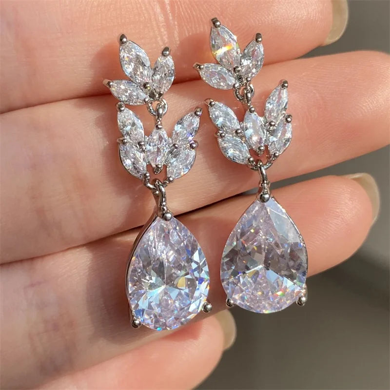 ZAKOL Hot Selling Romantic Water Drop Cubic Zircon Dangle Earrings for Women Fashion Leaf Bridal Wedding Jewelry EP012