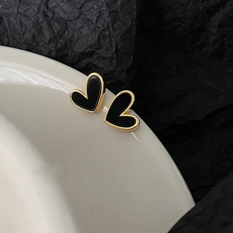 Cute Heart Stud Earrings for Women Girls Daily Wear Love Shape Earring Wedding Simple Ear Piercing Accessories Jewelry Gifts