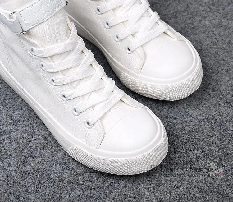 New Fashion High Top Sneakers Canvas Shoes Women Casual Shoes White Flat Female Basket Lace Up Solid Trainers Chaussure Femme