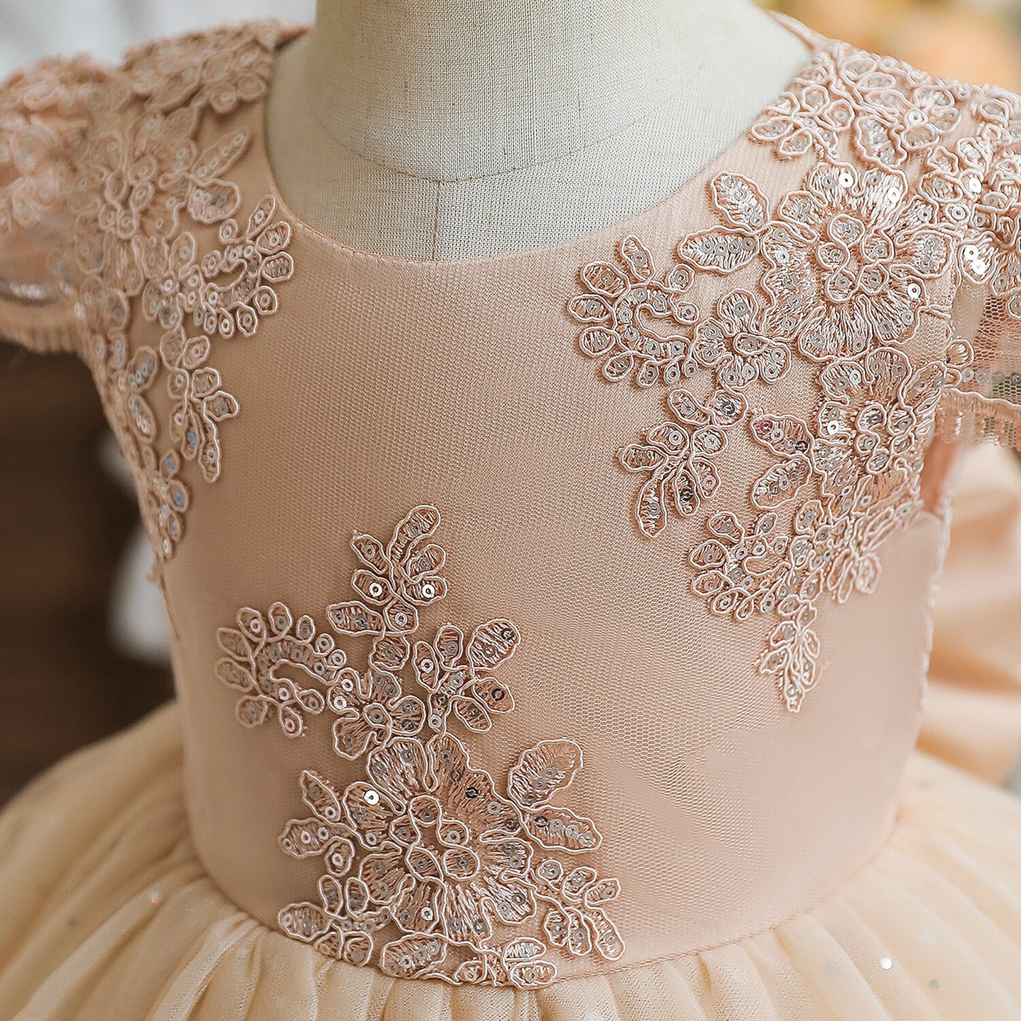 2023 Summer Sequin Big Bow Baby Girl Dress 1st Birthday Party Wedding Dress For Girl Palace Princess Evening Dresses Kid Clothes