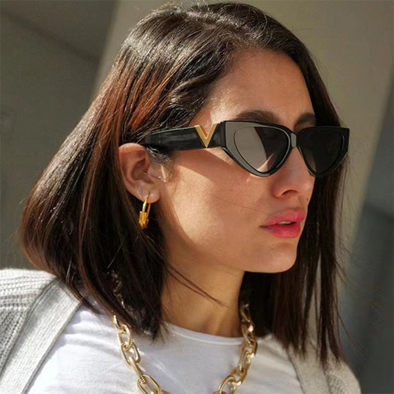 Retro Cat eyt Sunglasses Women 2023 Vintage Designer V Sun Glasses Men Fashion Rectangle Jelly Glasses Women lentes de sol mujer