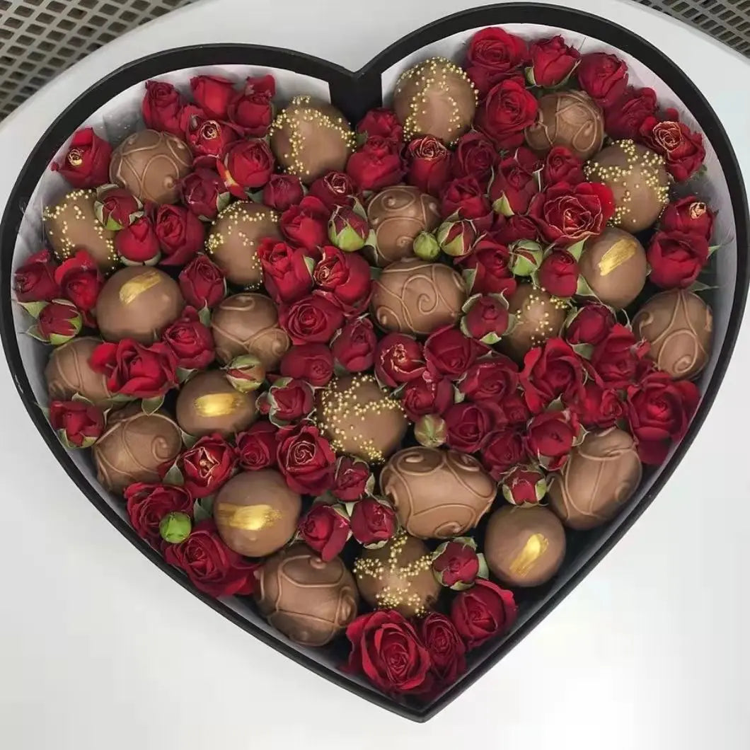 31x31cm Large Mothers Day Chocolate Sweets Charcuterie Packaging Heart Shaped Gift Box With Window