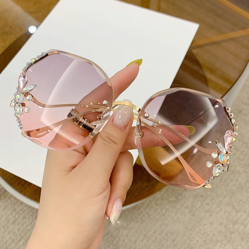 Luxury Fashion Oversized Rimless Sunglasses Women Fashion Brand Designer Big Frame Diamond Square Sun Glasses For Female