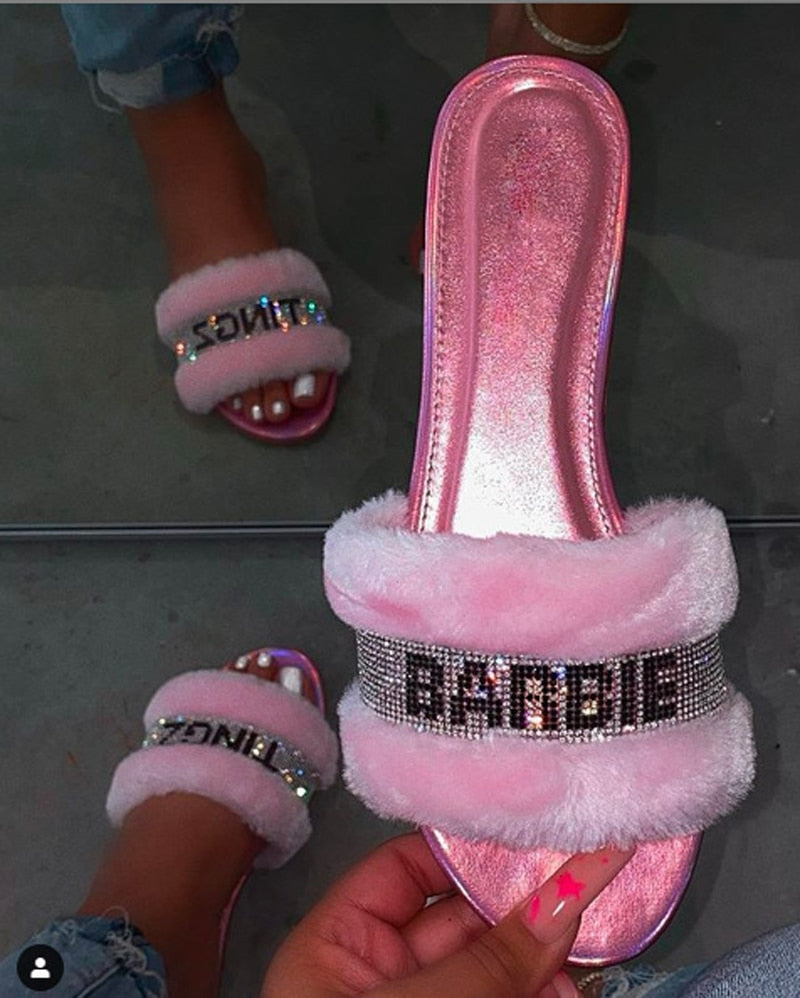 New 2022 Women Sandals Crystal Flat Heel Sandals fur Rhinestone Summer Shoes Women Flip Flops beach Sandals Size 35-43